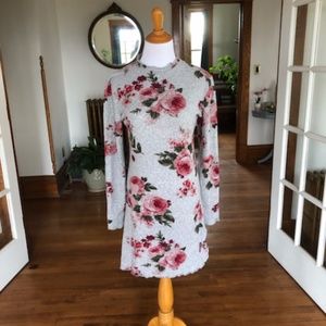 Derek Heart Gray Floral Long Sleeve Dress